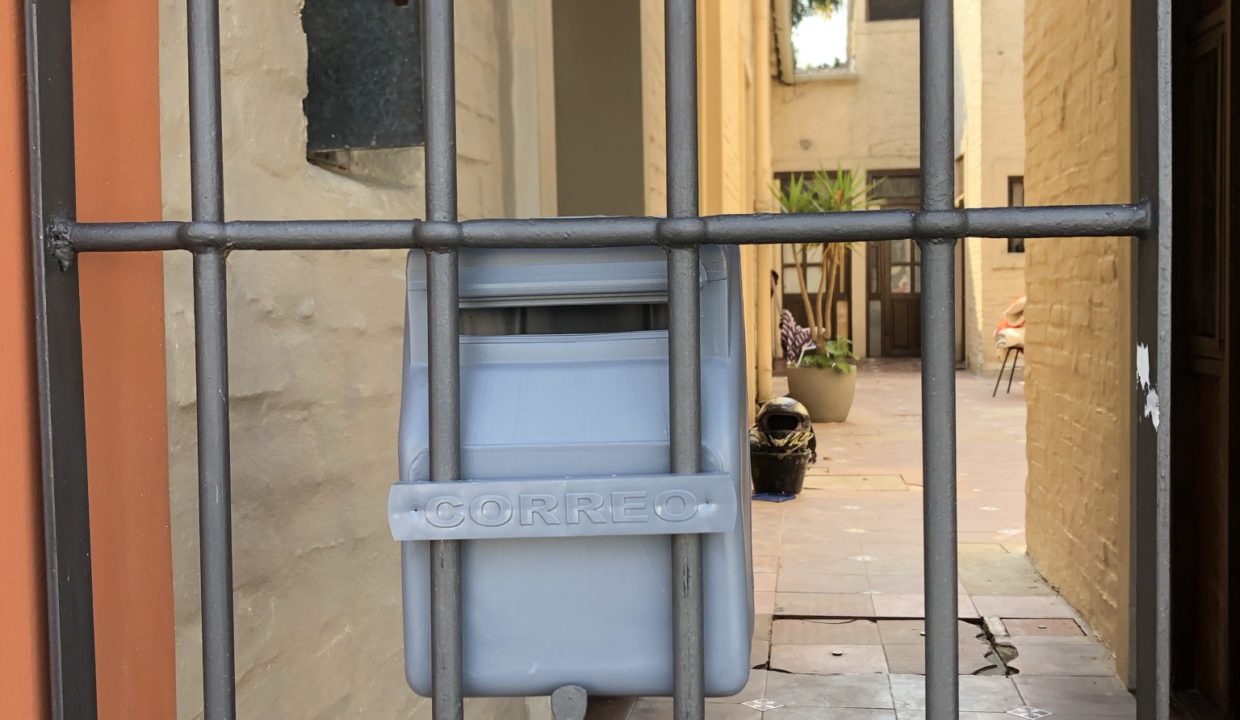 28F43F68-B26F-41BE-BC35-4A5872E845FE