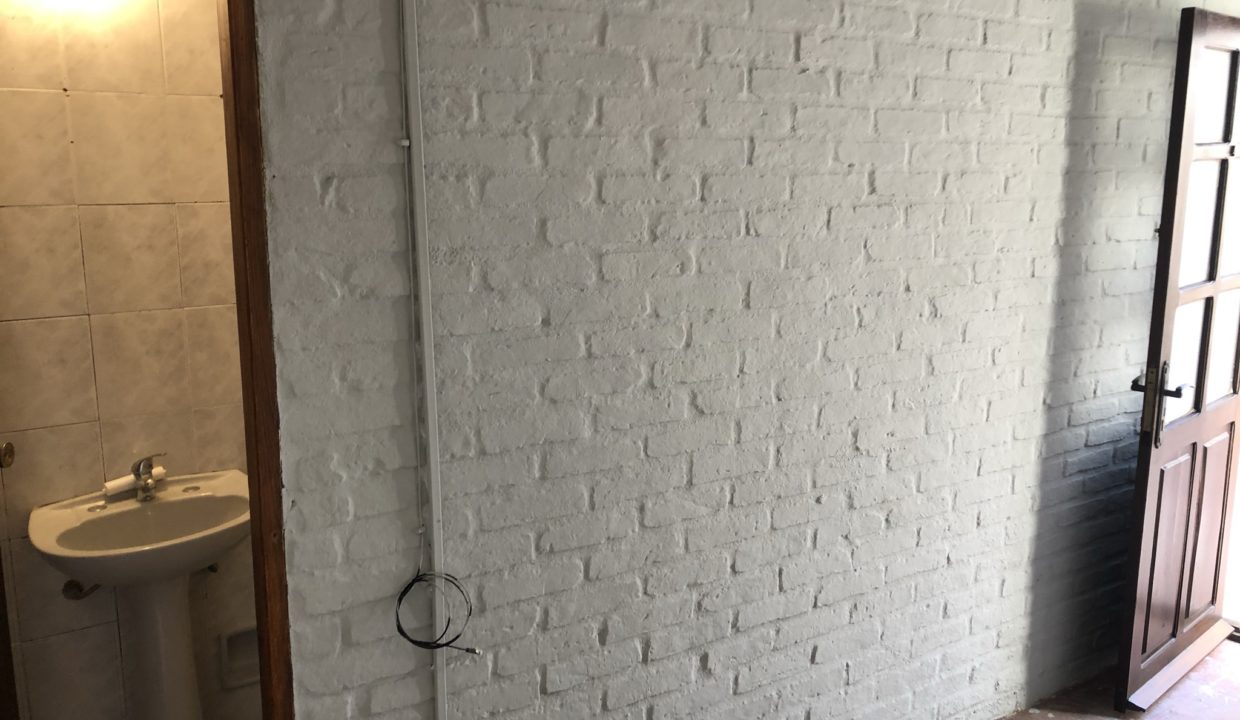 B189478F-4470-4172-B9D4-806589856275