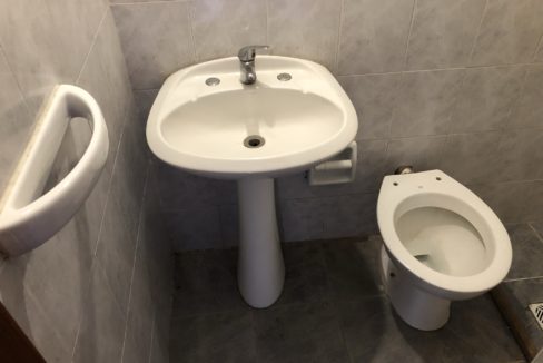 B9E0FBDE-706A-4C79-A350-EA1BC821F205