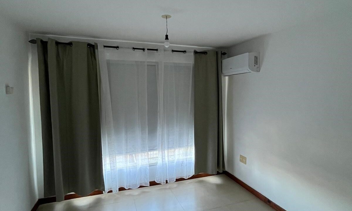 aaf308c0-86ea-43ea-bcd0-786d6847c261