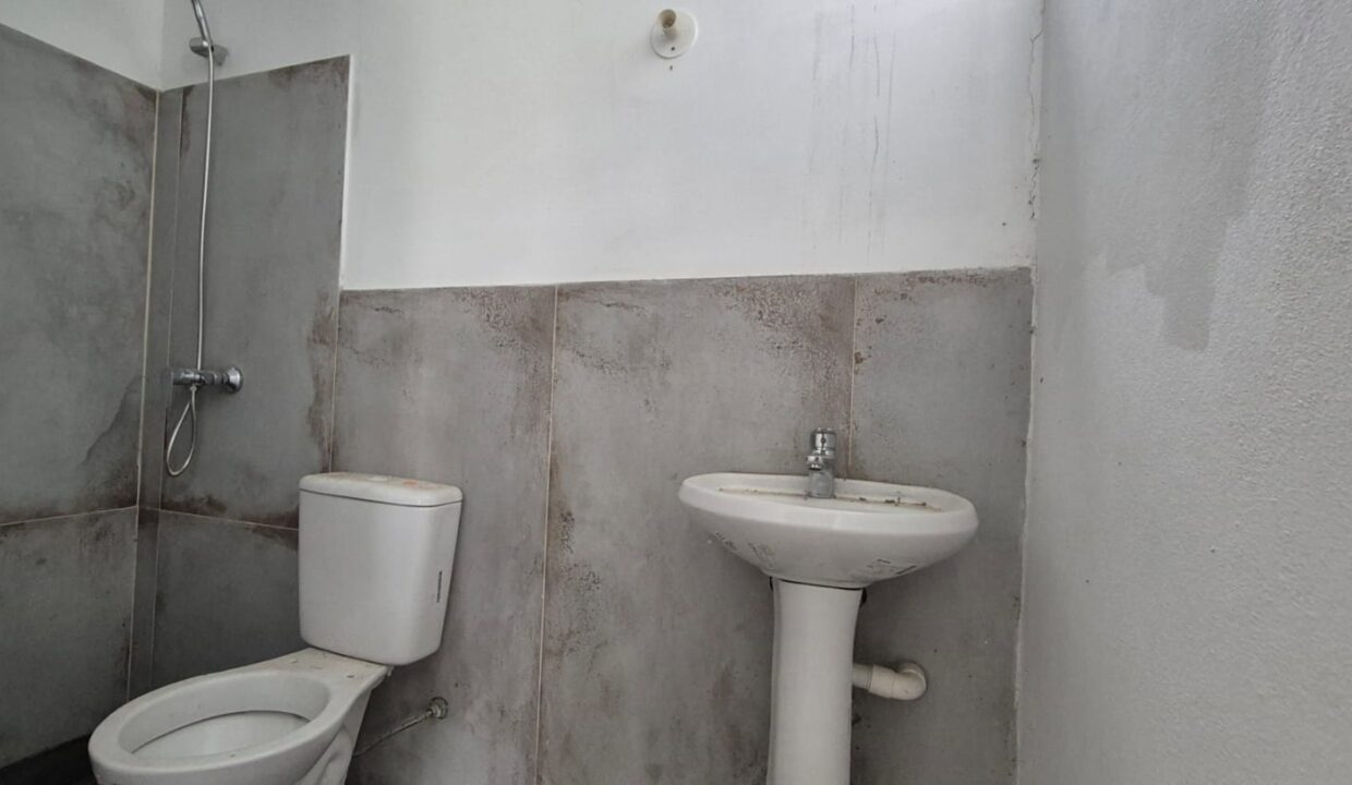 WhatsApp Image 2025-01-29 at 10.34.51 PM (1)
